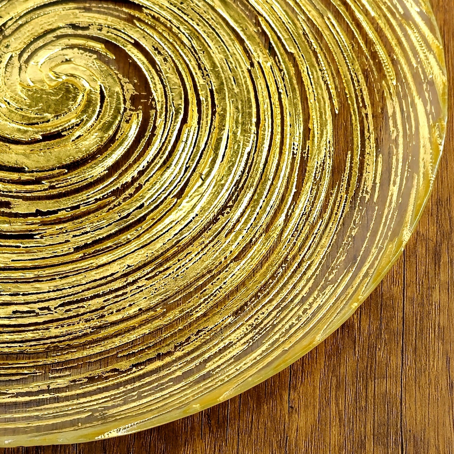 VOLUTE Gilded Glass Salad Plate