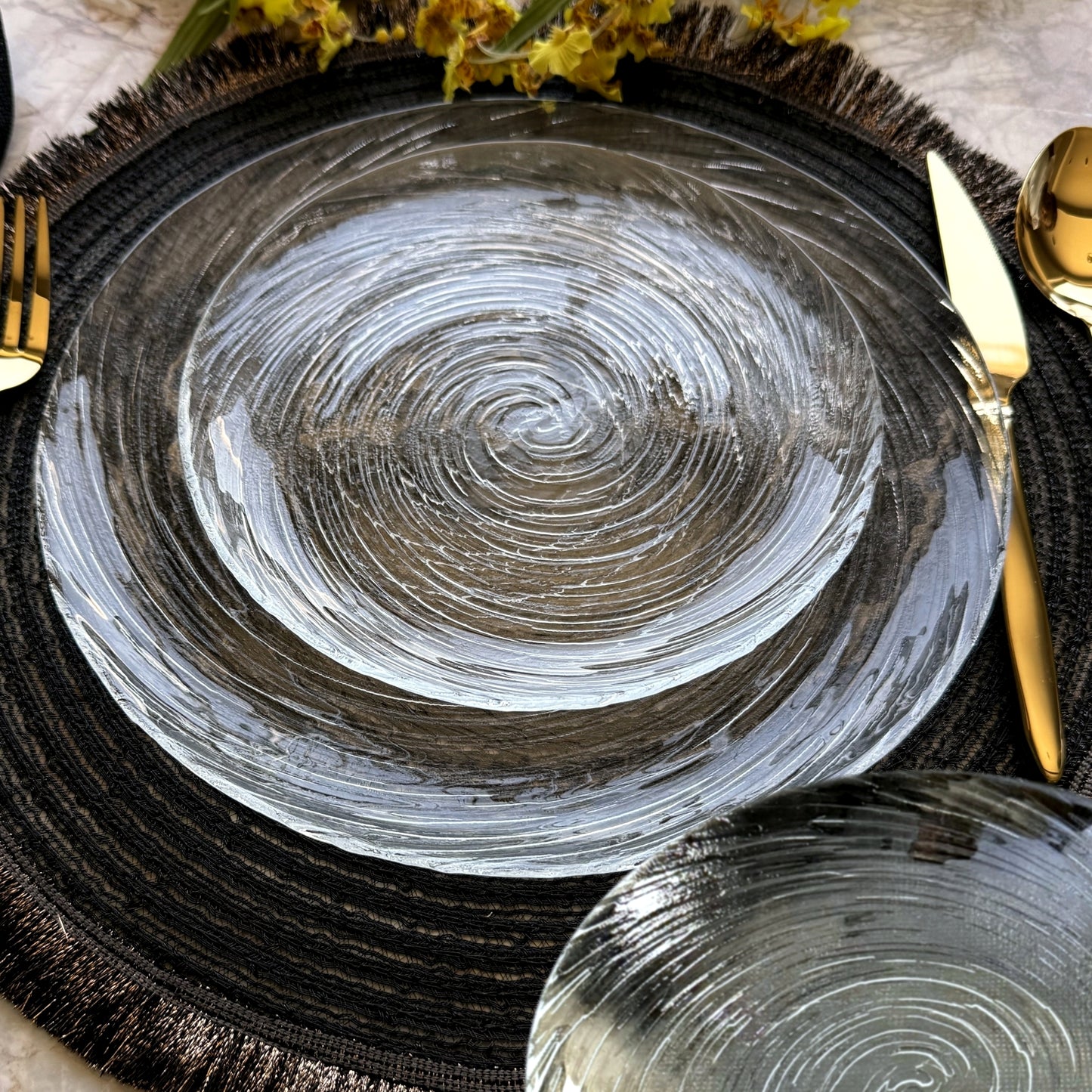 VOLUTE Glass Dinnerware Set