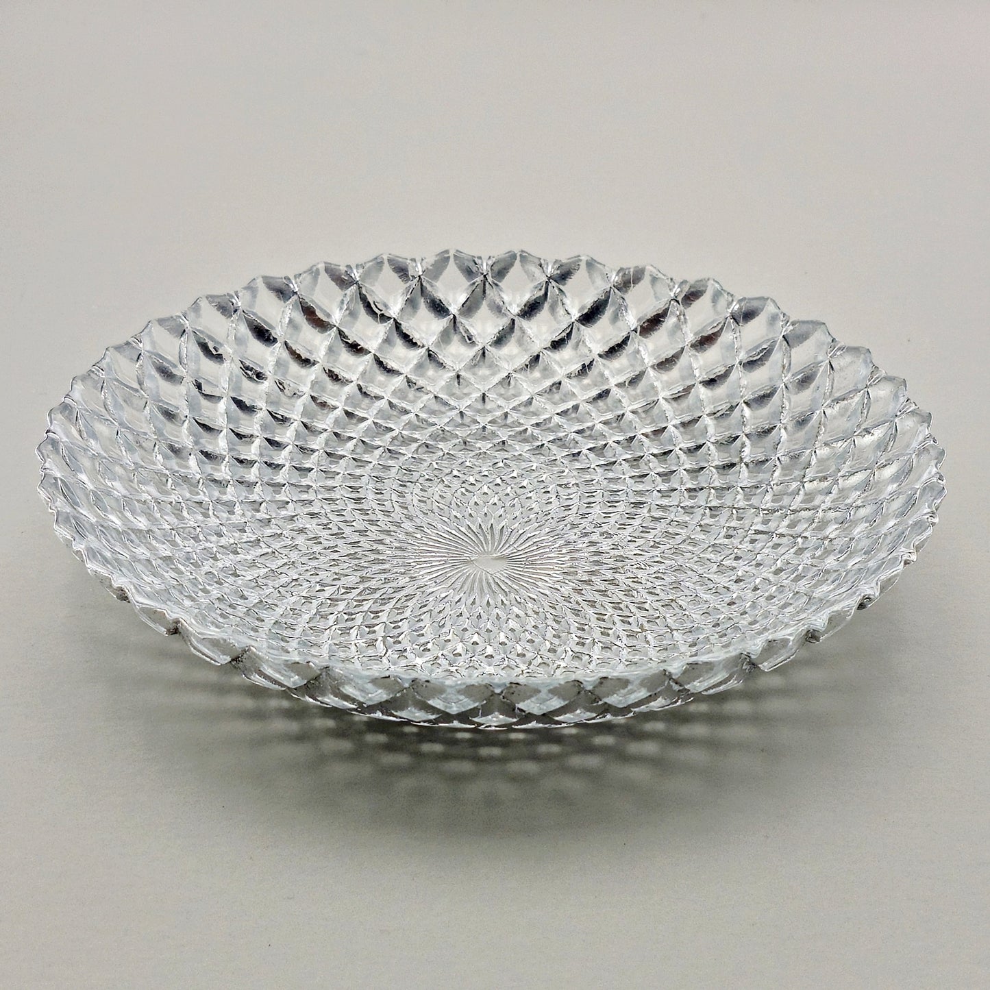 PAVO Gilded Glass Soup Plate