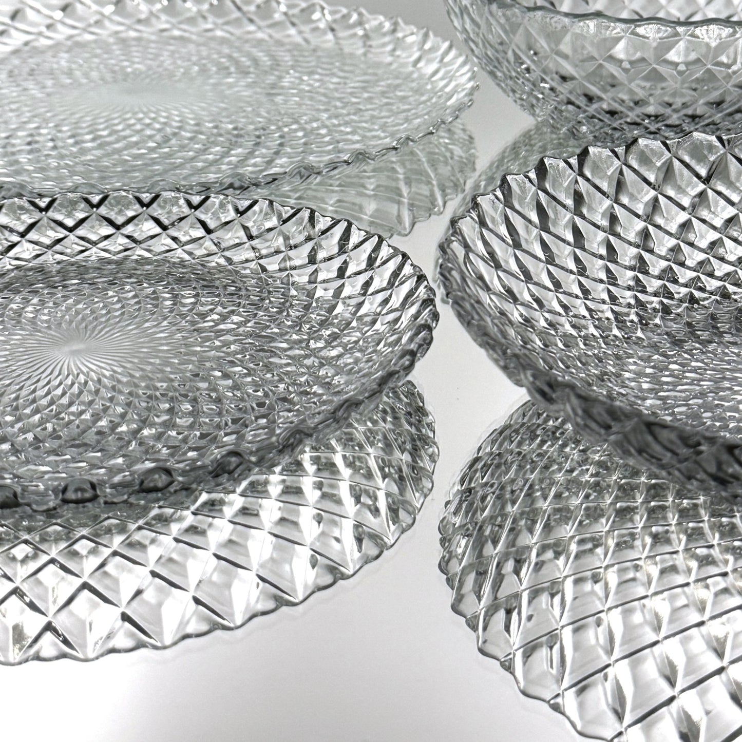 PAVO Glass Dinner Plate Set