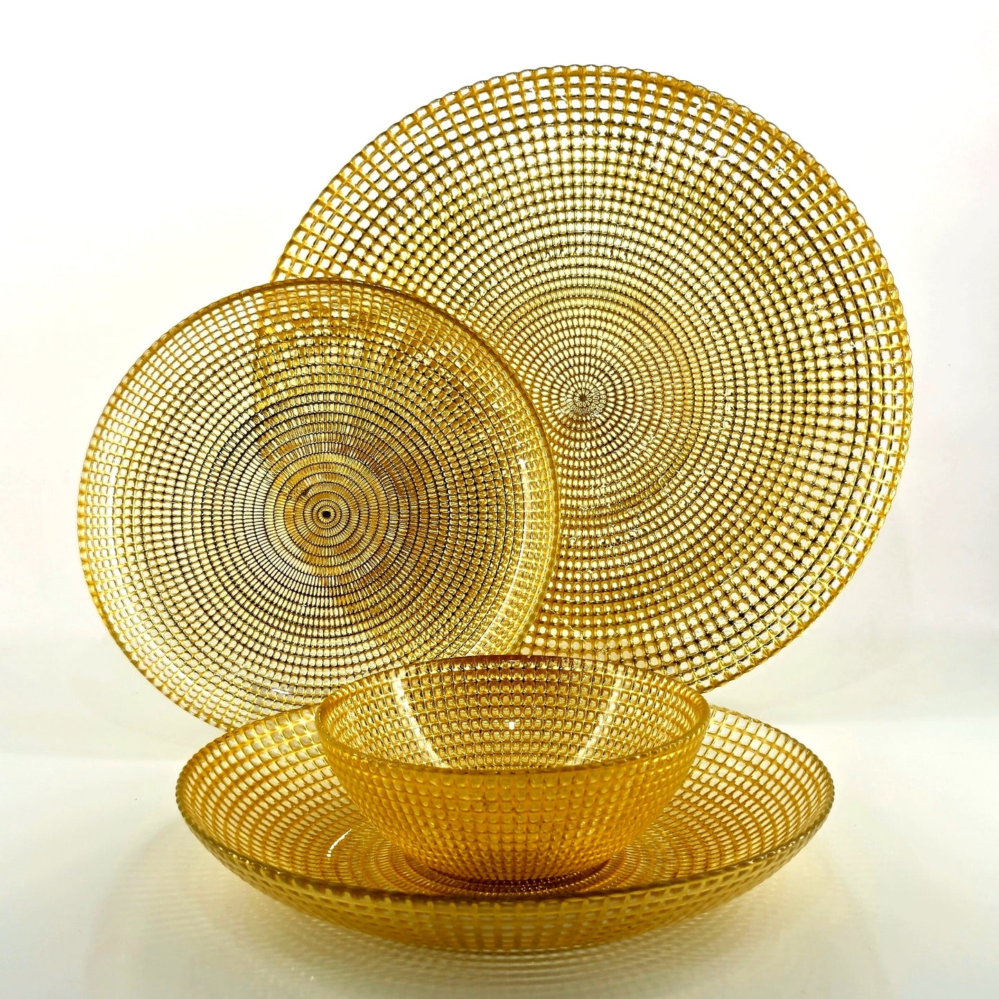 HELIOS Gilded Glass Dinnerware Set
