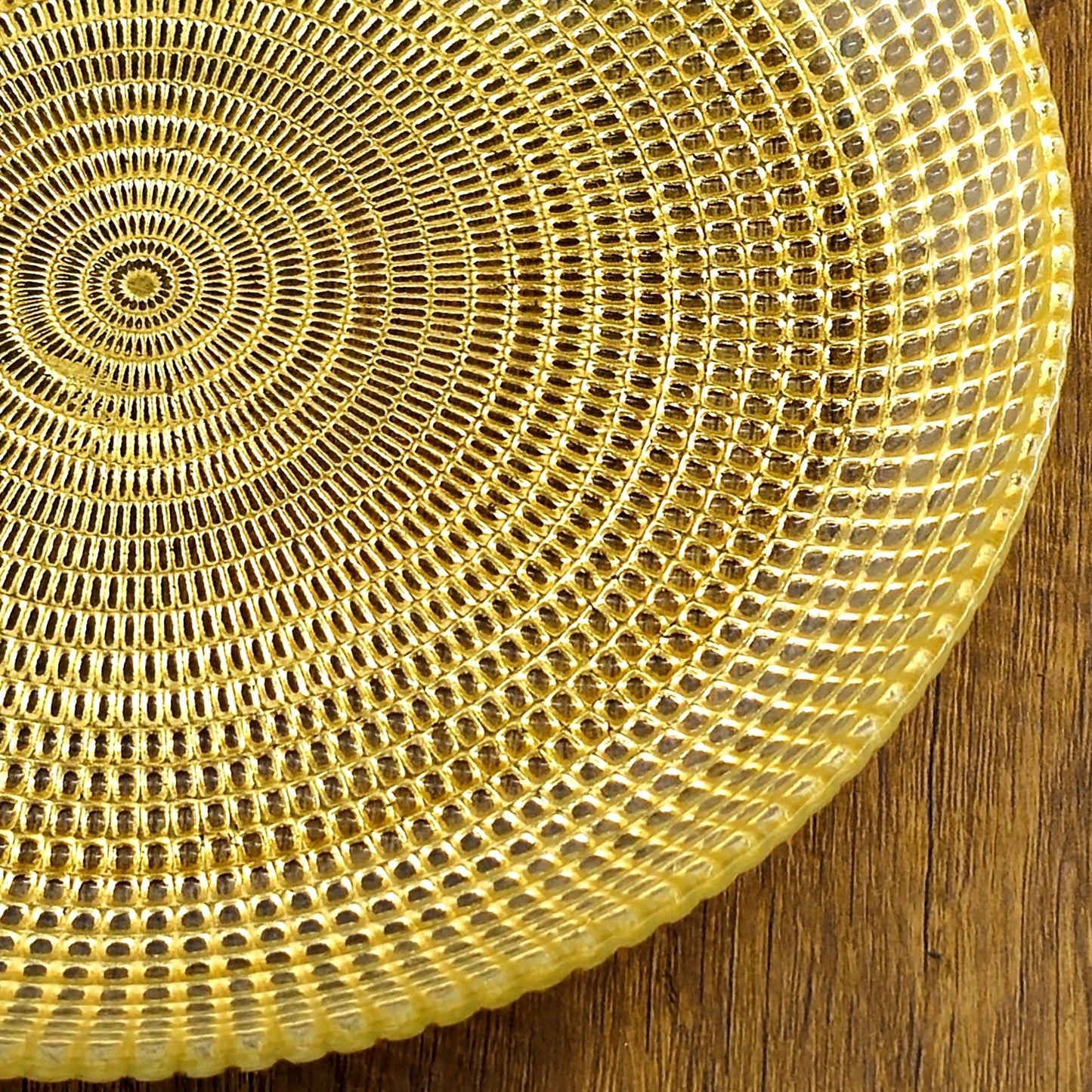 HELIOS Gilded Glass Dinnerware Set